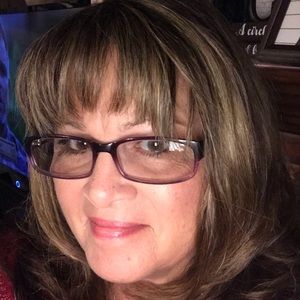 Meet your Posher, Bobbie